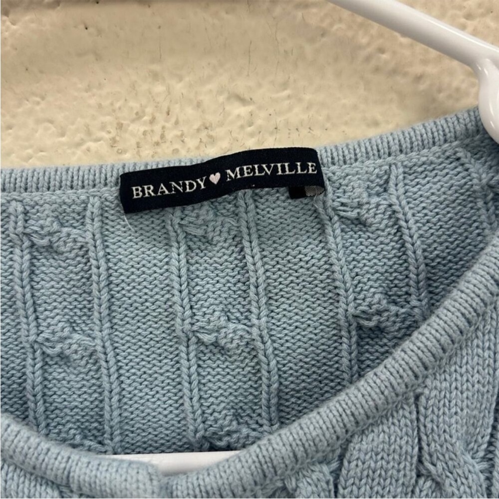 John Galt Brandy Melville Light Blue Cable Knit Cropped sweater - Picture 6 of 7